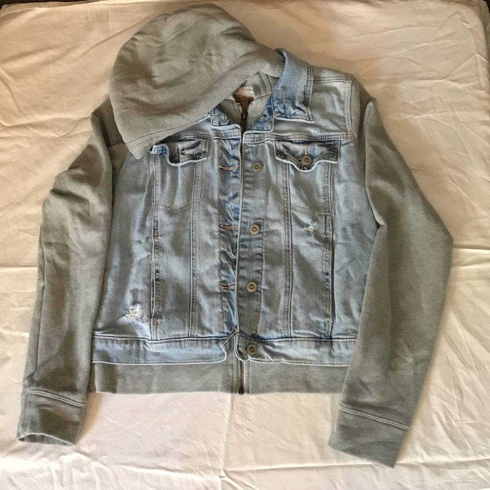 Hollister Women’s Sweatshirt/Jean Jacket